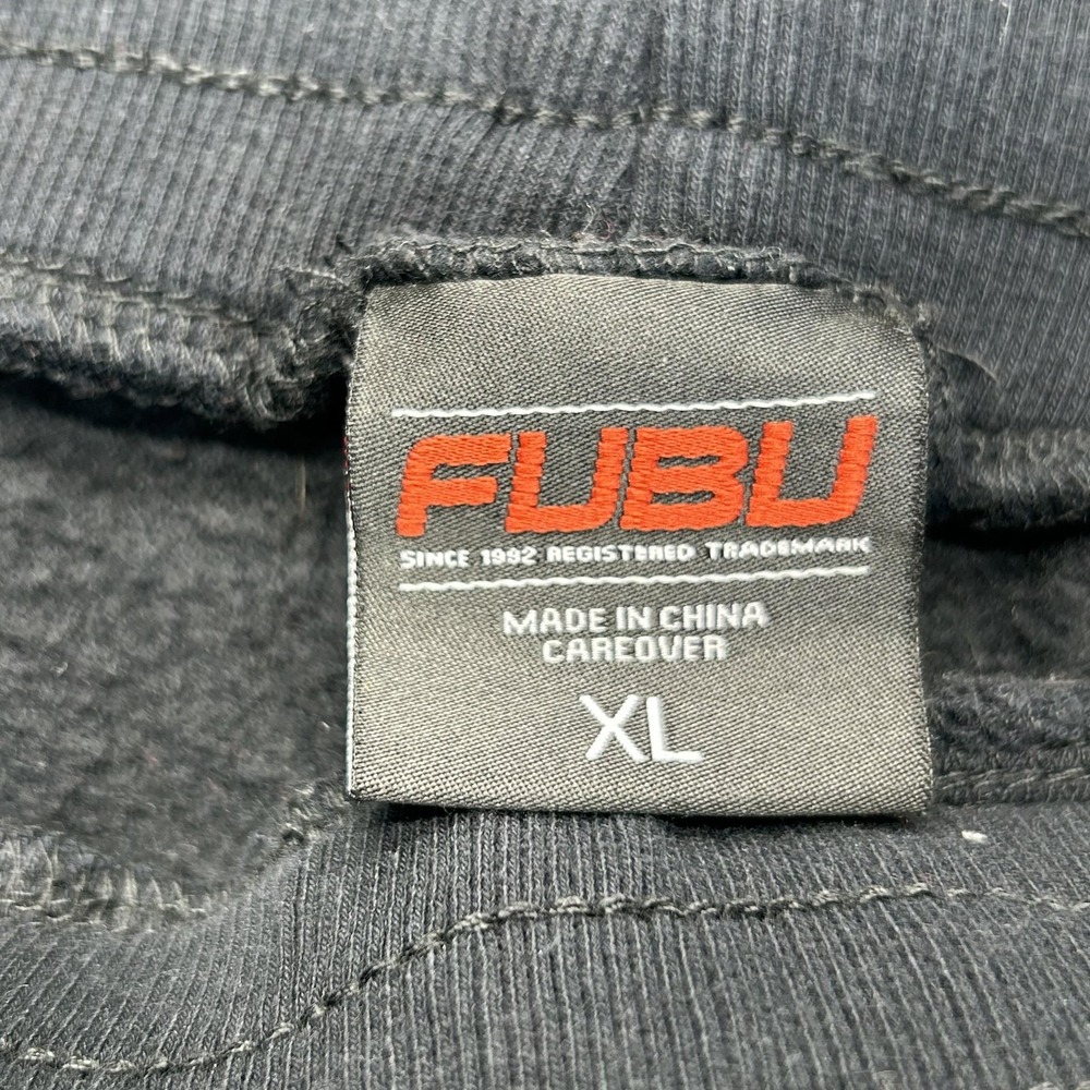 FUBU Shorts Mens XL Black Sweat Fleece World Tour 1992 Graphic City 10 Inseam‎ - Picture 3 of 10